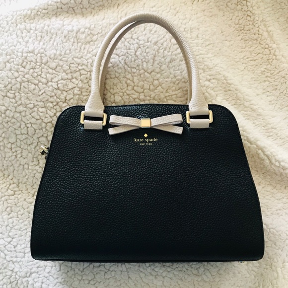 kate spade Handbags - HOST PICK🌸Kate Spade